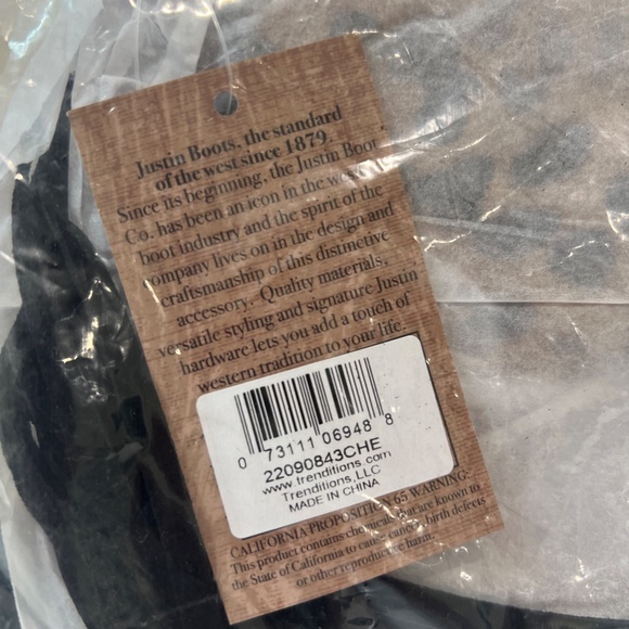 NEW - Justin Cheetah Print Clutch with Crossbody Strap Purse - Picture 6 of 6